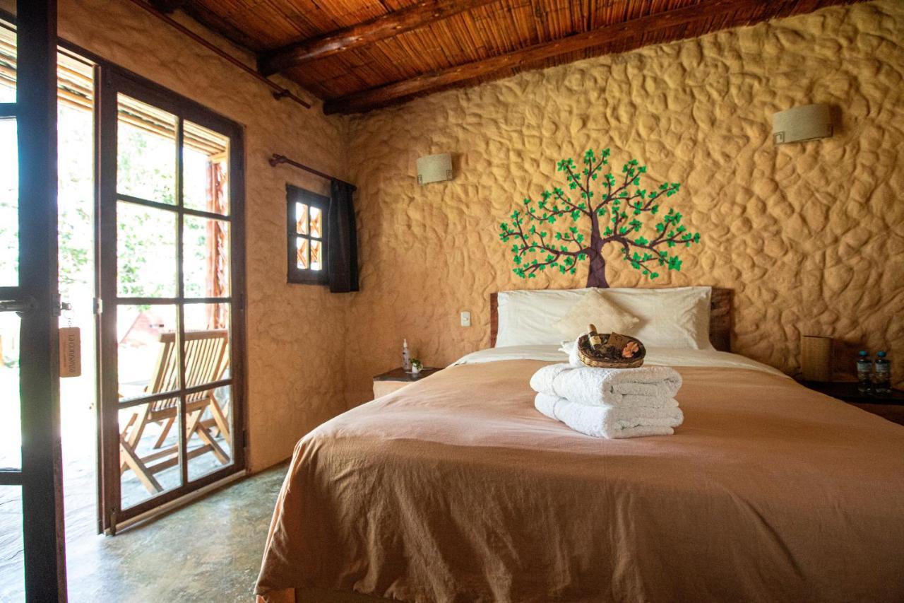 La Confianza Hotel Лунауана Экстерьер фото